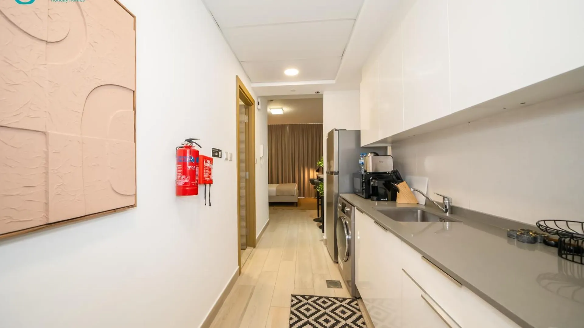 Blue Breeze - Elegant & Cozy Studio In Jvc Ντουμπάι
