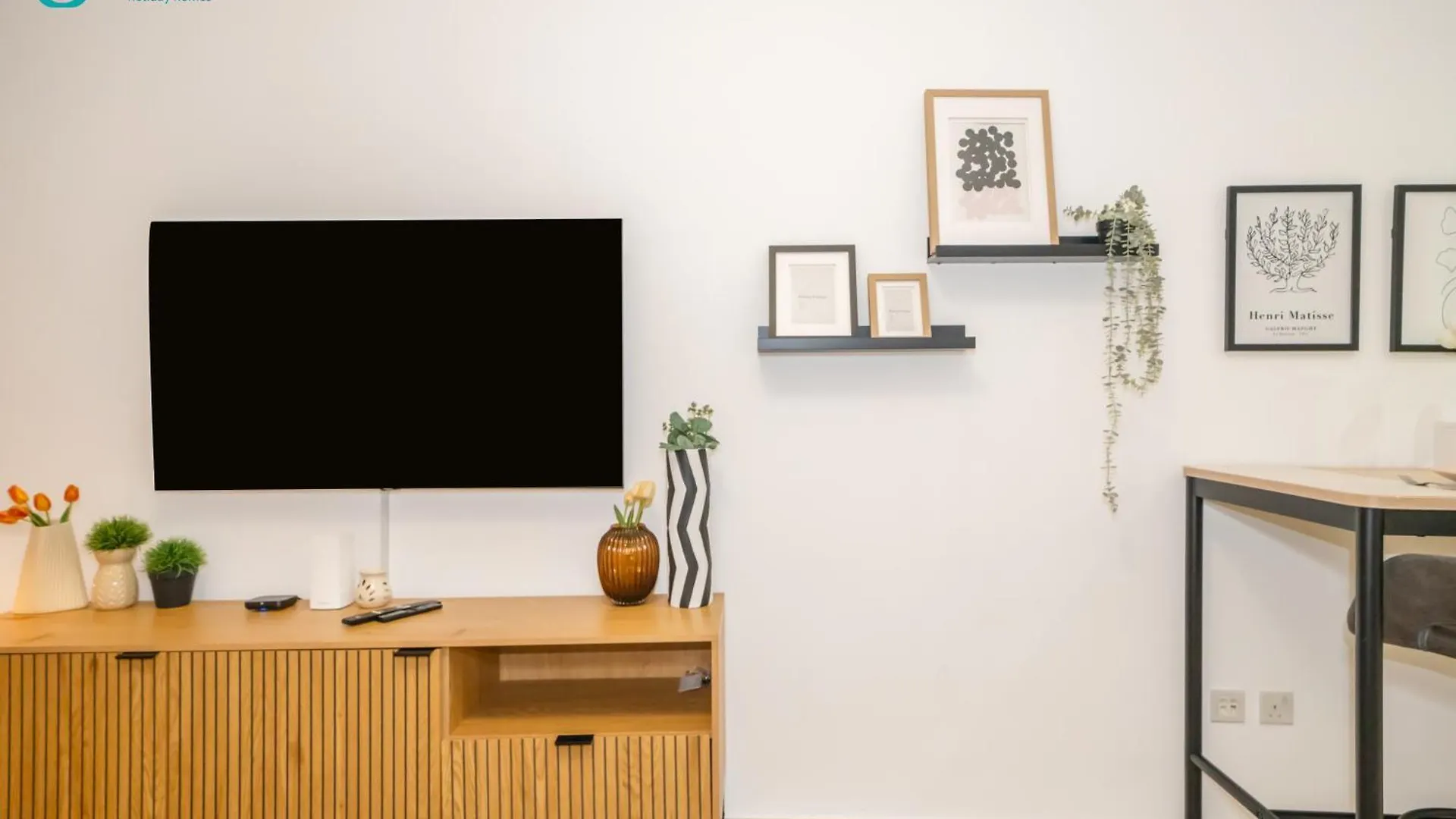 Apartment Blue Breeze - Elegant & Cozy Studio In Jvc Dubai