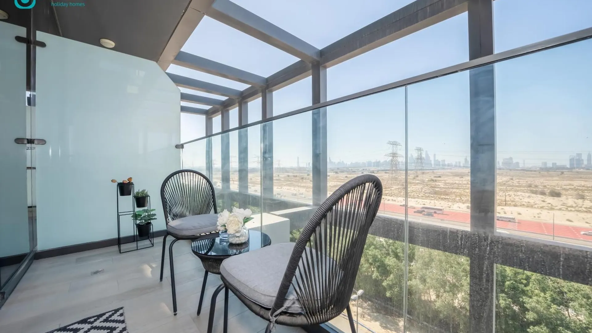 Blue Breeze - Elegant & Cozy Studio In Jvc Dubai 0*,